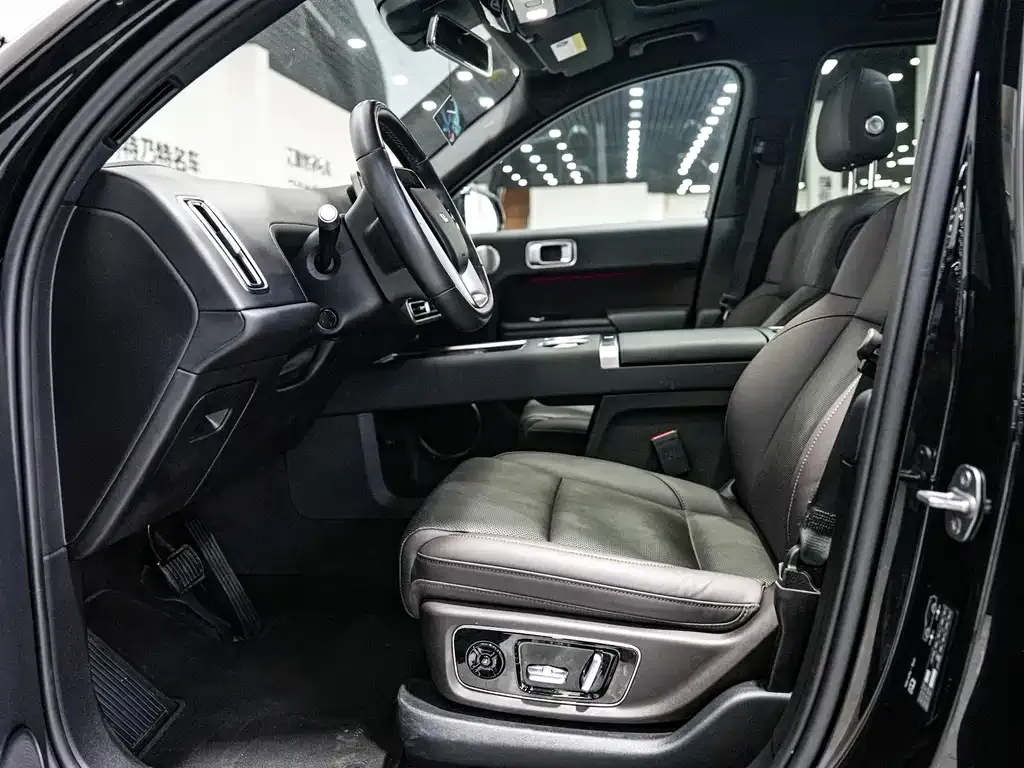 Li Auto L8 2023 из CN, фото 7