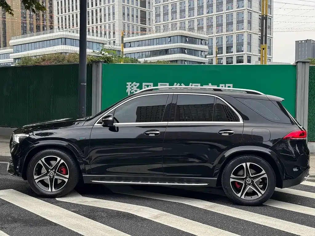 Mercedes-Benz GLE New Energy — фото 8