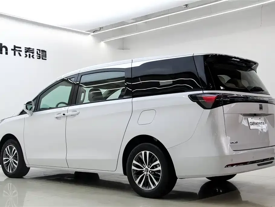 Buick GL8 2025 из CN, фото 6