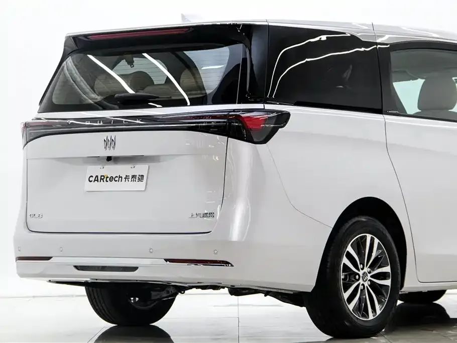 Buick GL8 2025 из CN, фото 8