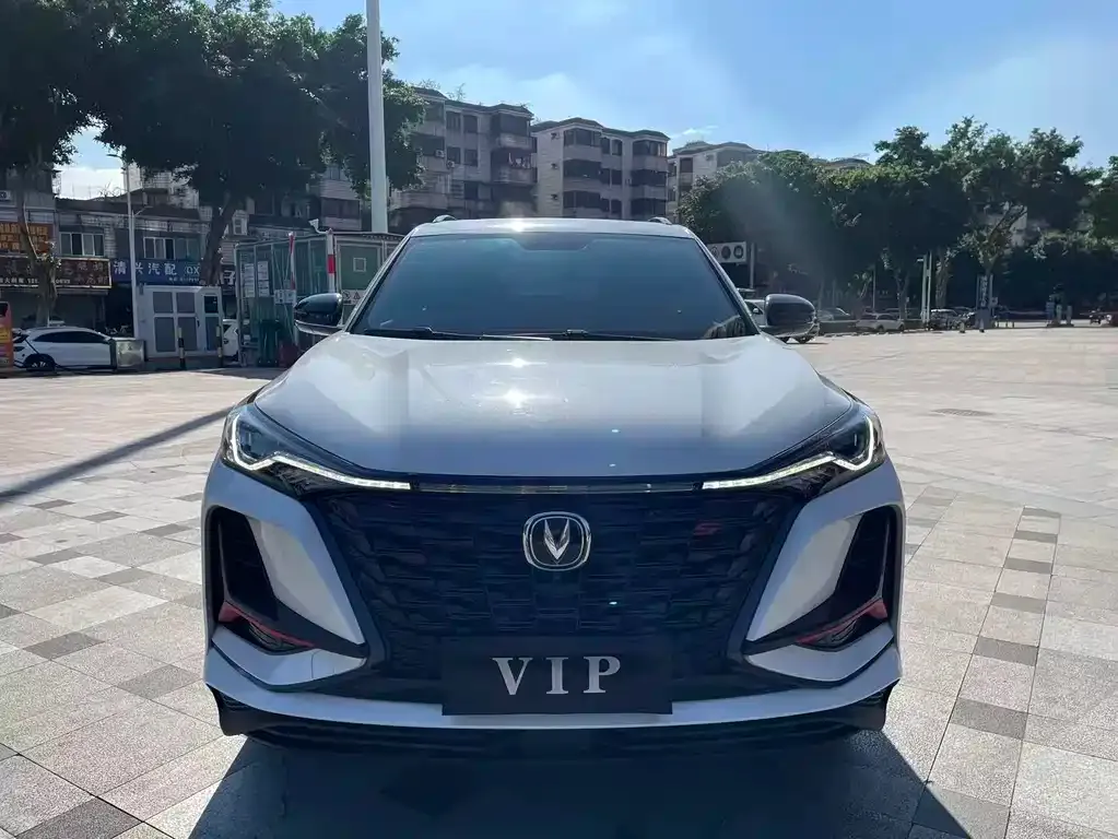 Changan CS75PLUS — фото 2