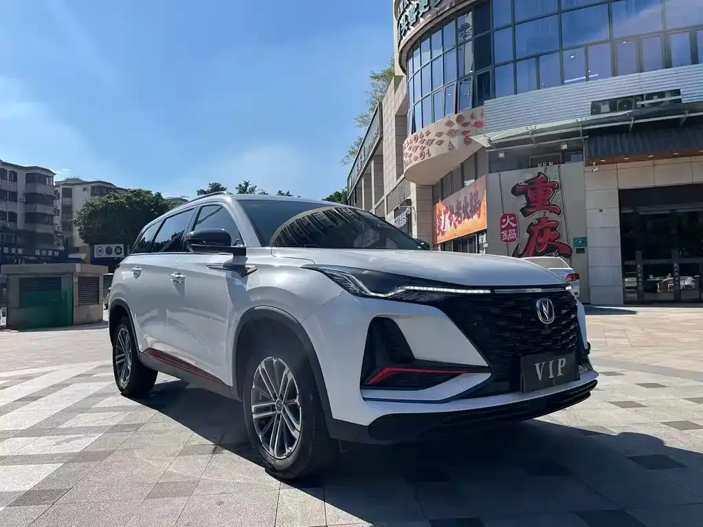 Changan CS75PLUS — фото 3