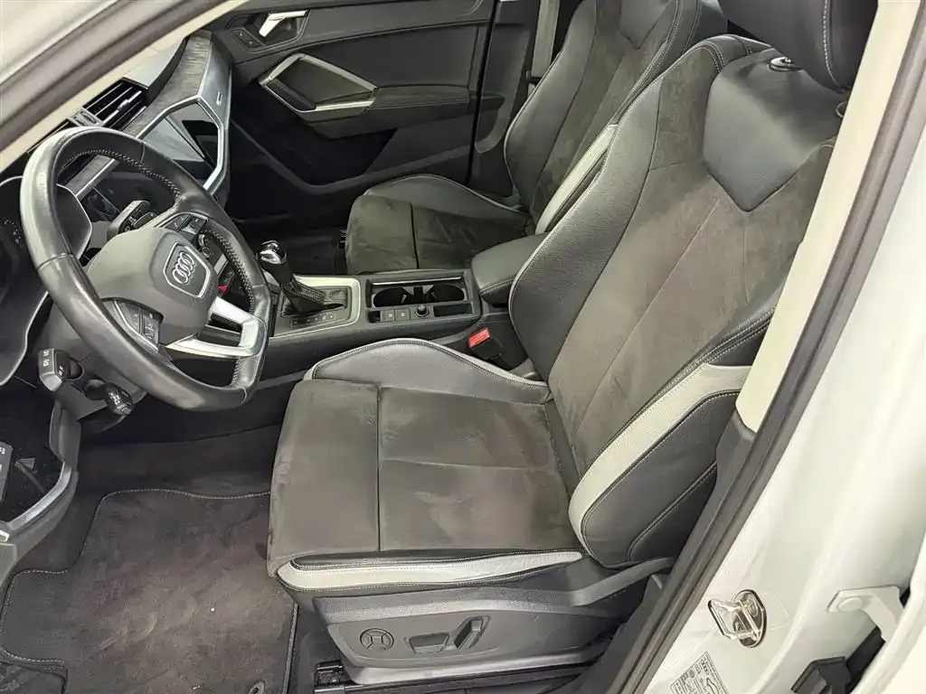 Audi Q3 2021 из CN, фото 6