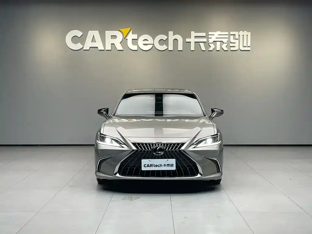 Lexus ES 2022 из CN, фото 2