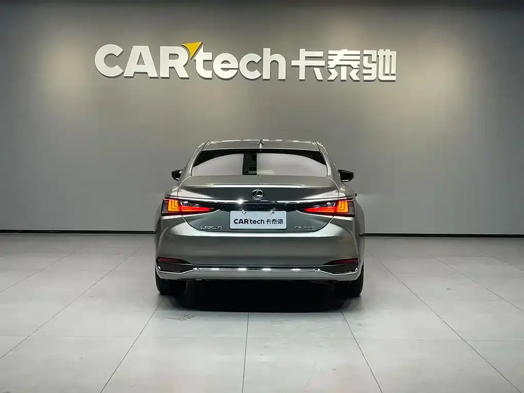 Lexus ES 2022 из CN, фото 7