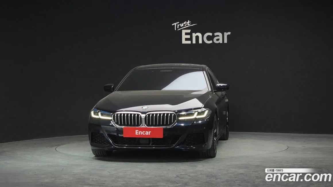 BMW 5-Series 2023 из KR, фото 3