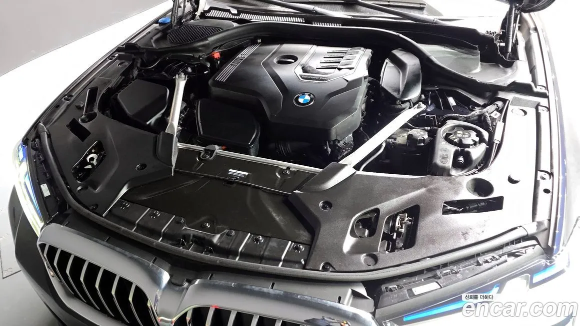 BMW 5-Series 2023 из KR, фото 6