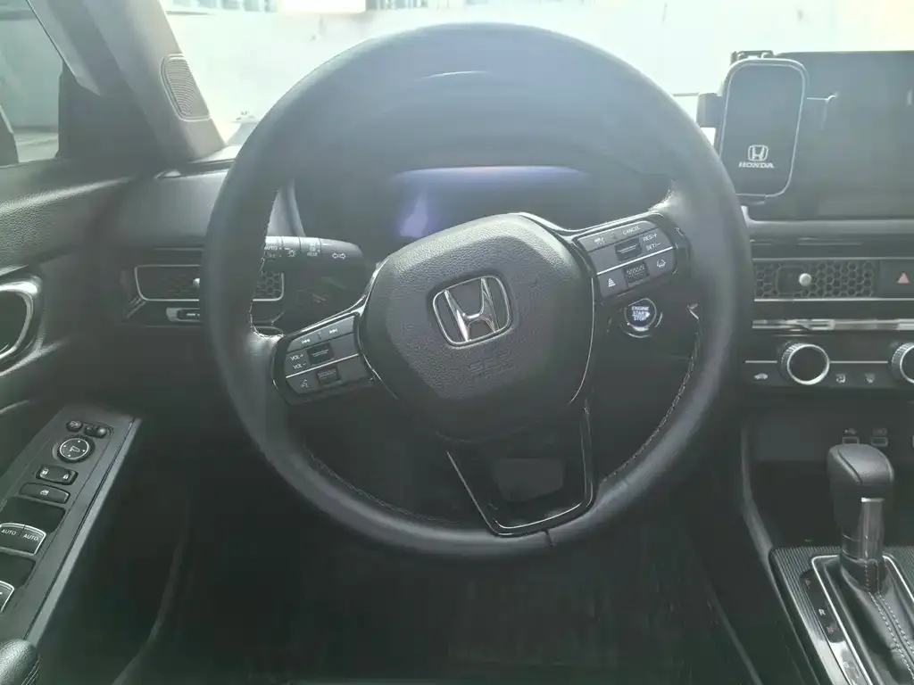 Honda Civic — фото 7