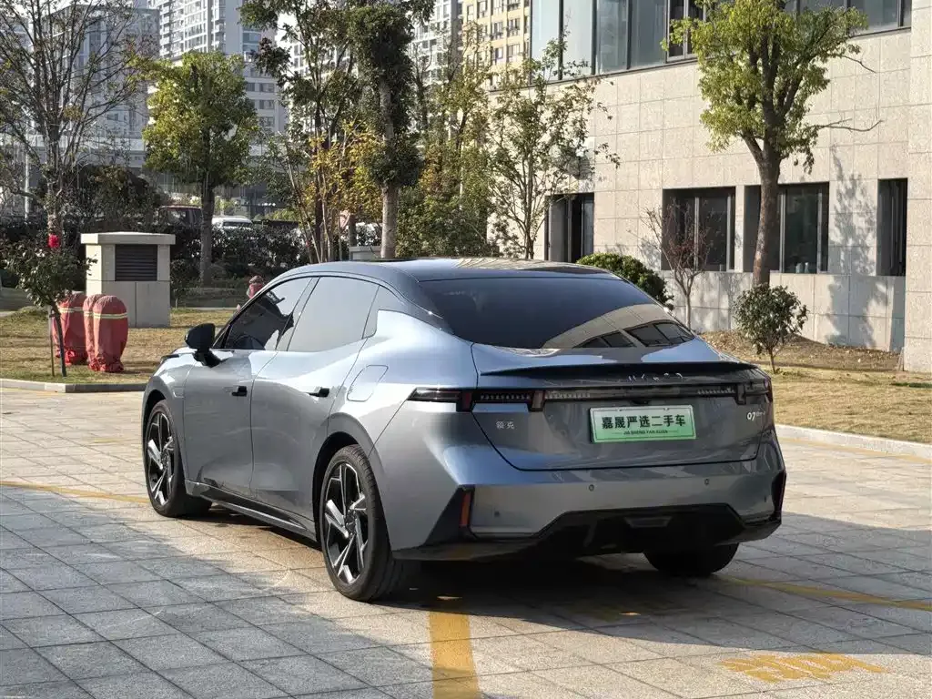 Lynk & Co 07 EM-P 2024 из CN, фото 8