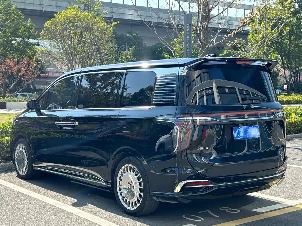 Hongqi HQ9 2022 из CN, фото 4