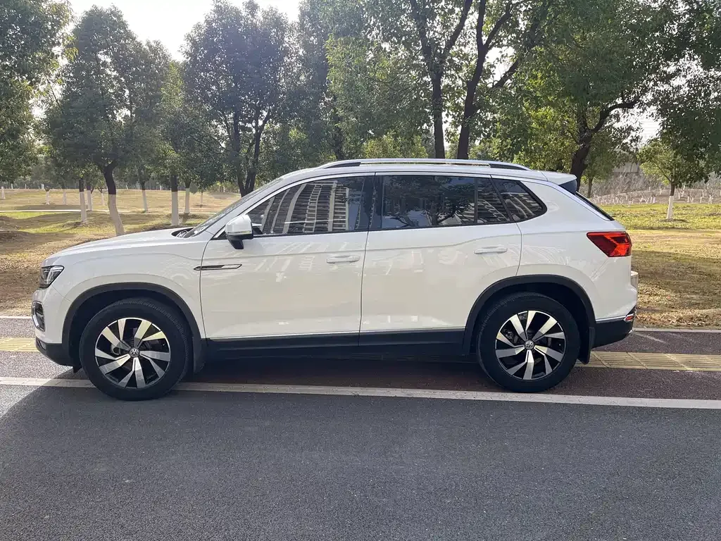 Volkswagen Tayron 2021 из CN, фото 7