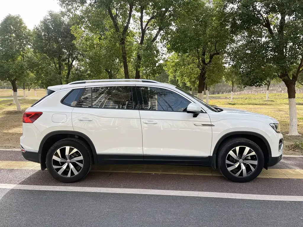 Volkswagen Tayron 2021 из CN, фото 8
