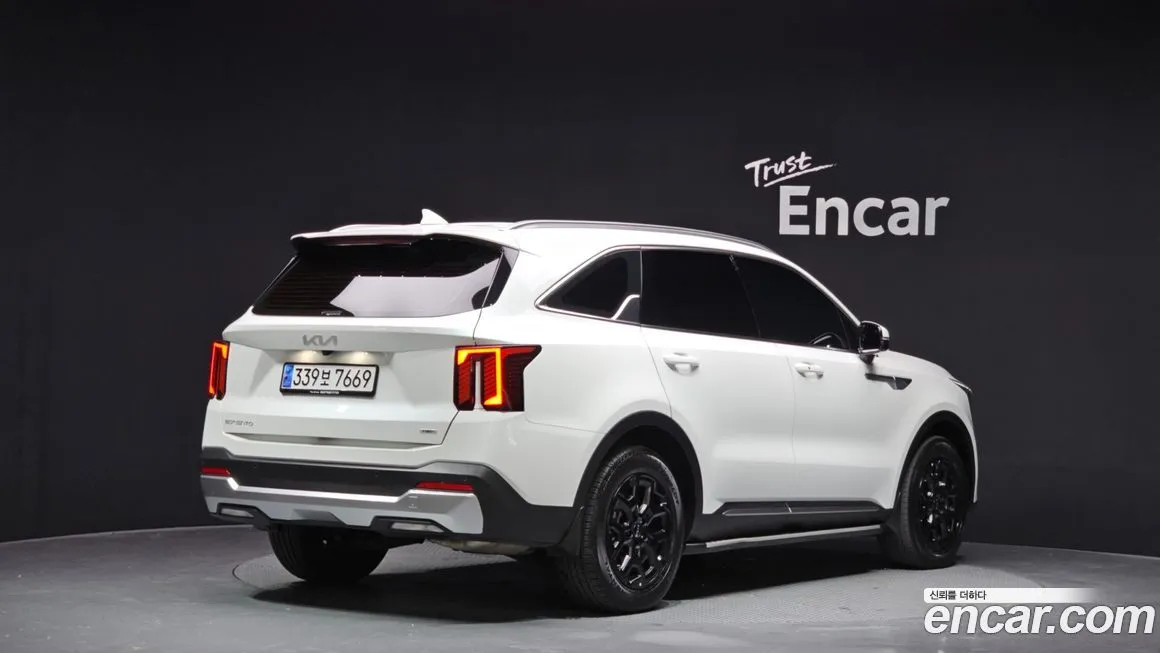 Kia Sorento — фото 2