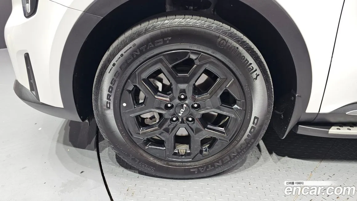 Kia Sorento — фото 5