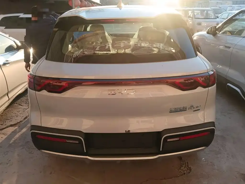 BYD Yuan UP 2025 из CN, фото 6