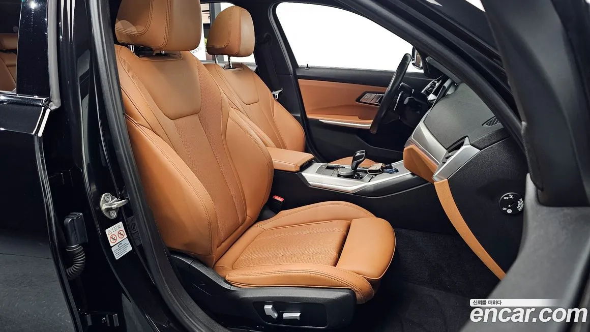 BMW 3-Series 2022 из KR, фото 10