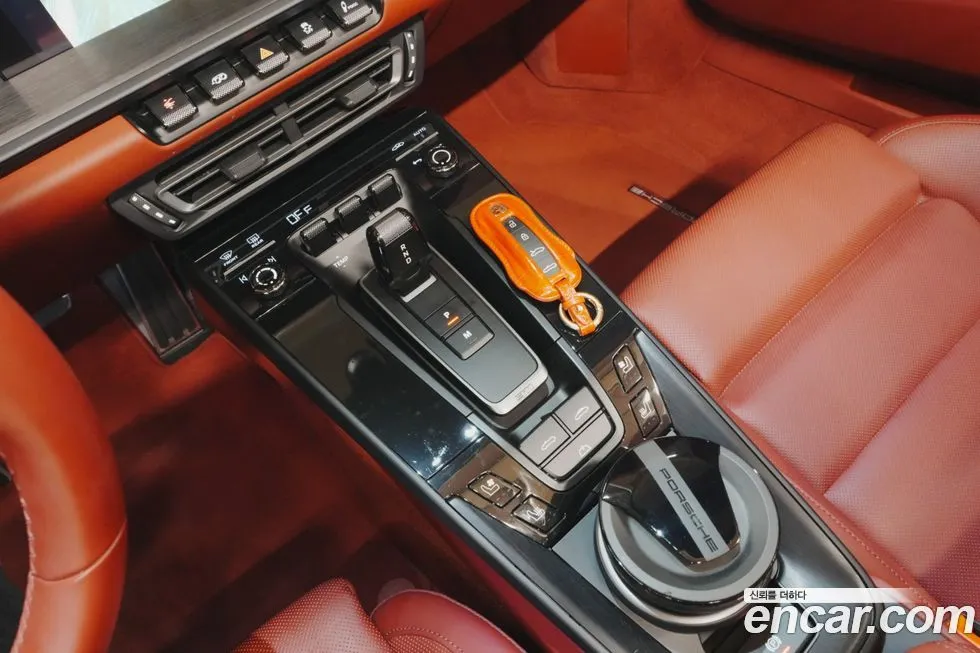 Porsche 911 2024 из KR, фото 9