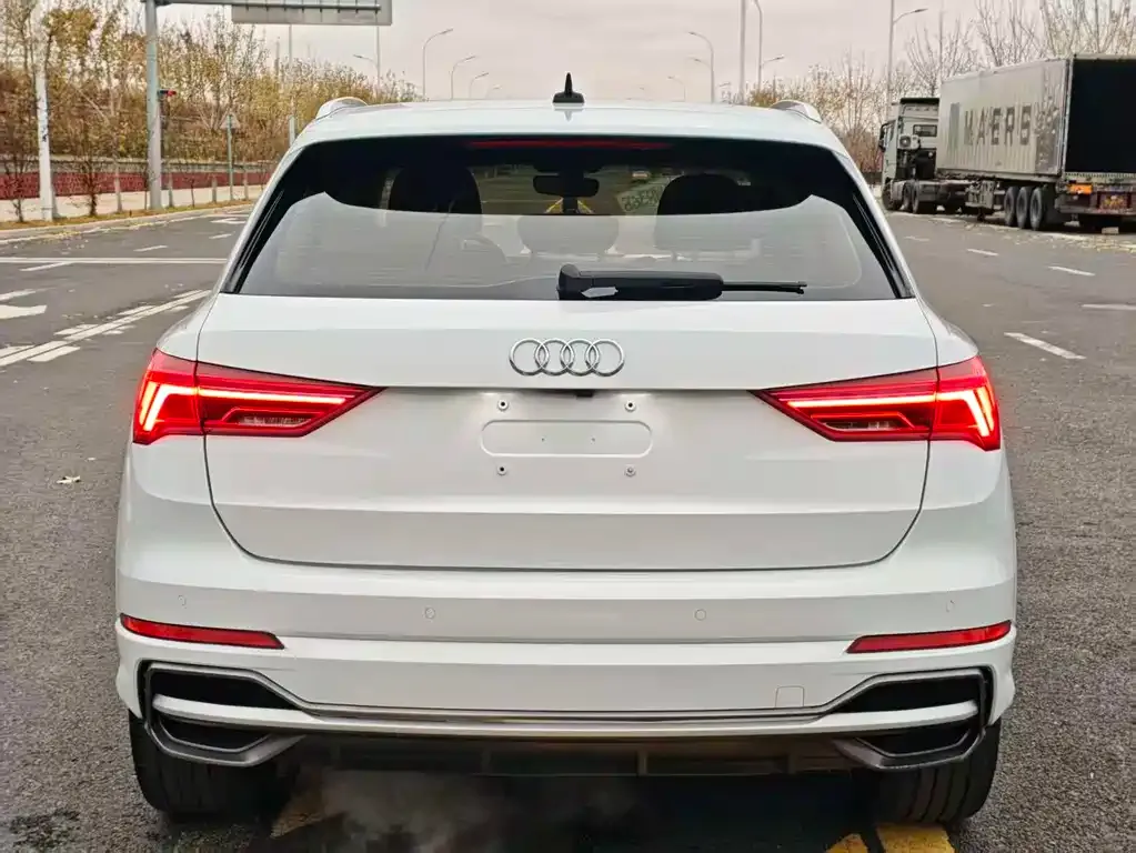 Audi Q3 2021 из CN, фото 5