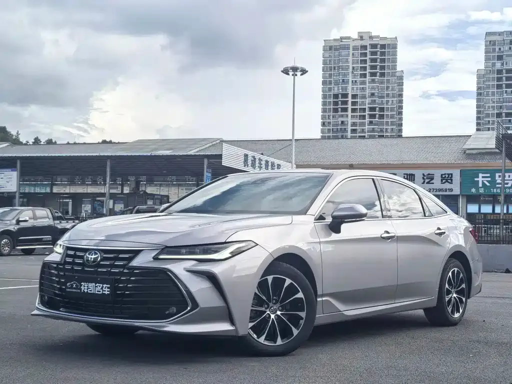 Toyota Avalon 2022 из CN, фото 1