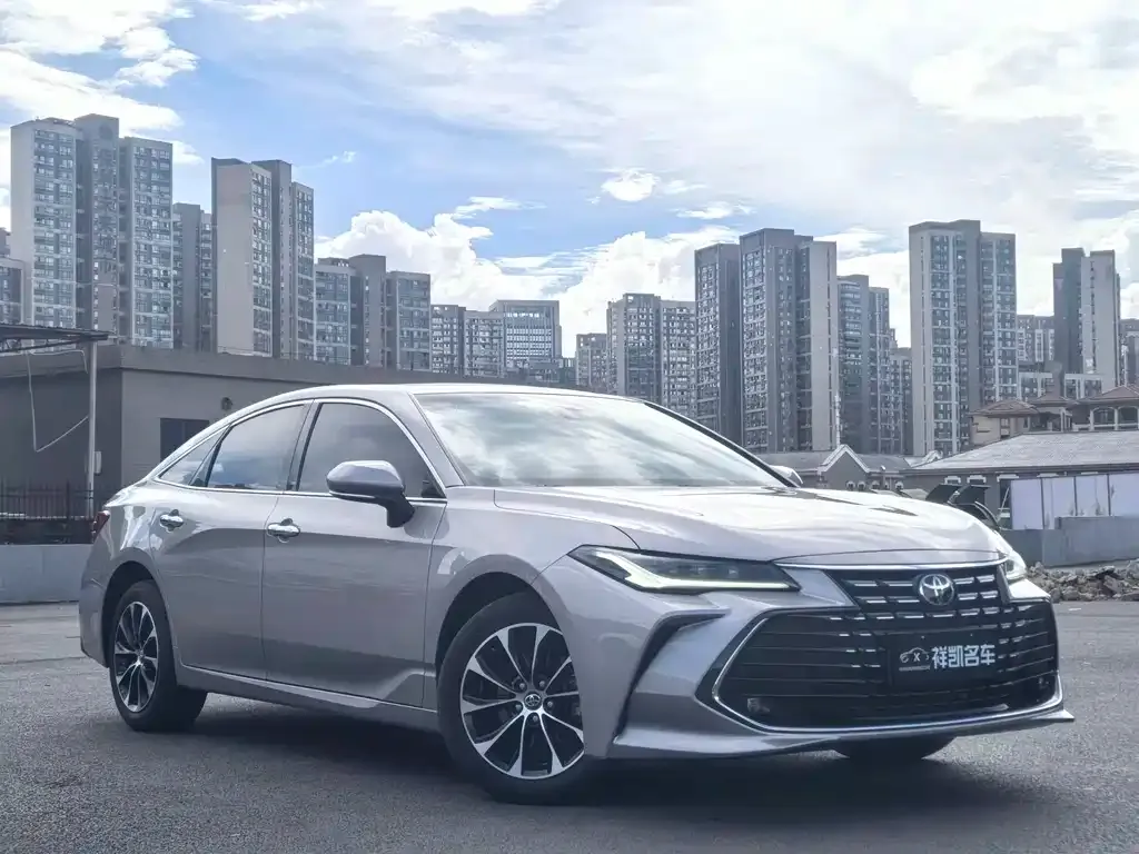 Toyota Avalon 2022 из CN, фото 3
