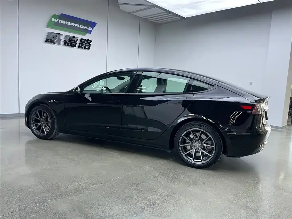 Tesla Model 3 2023 из CN, фото 7