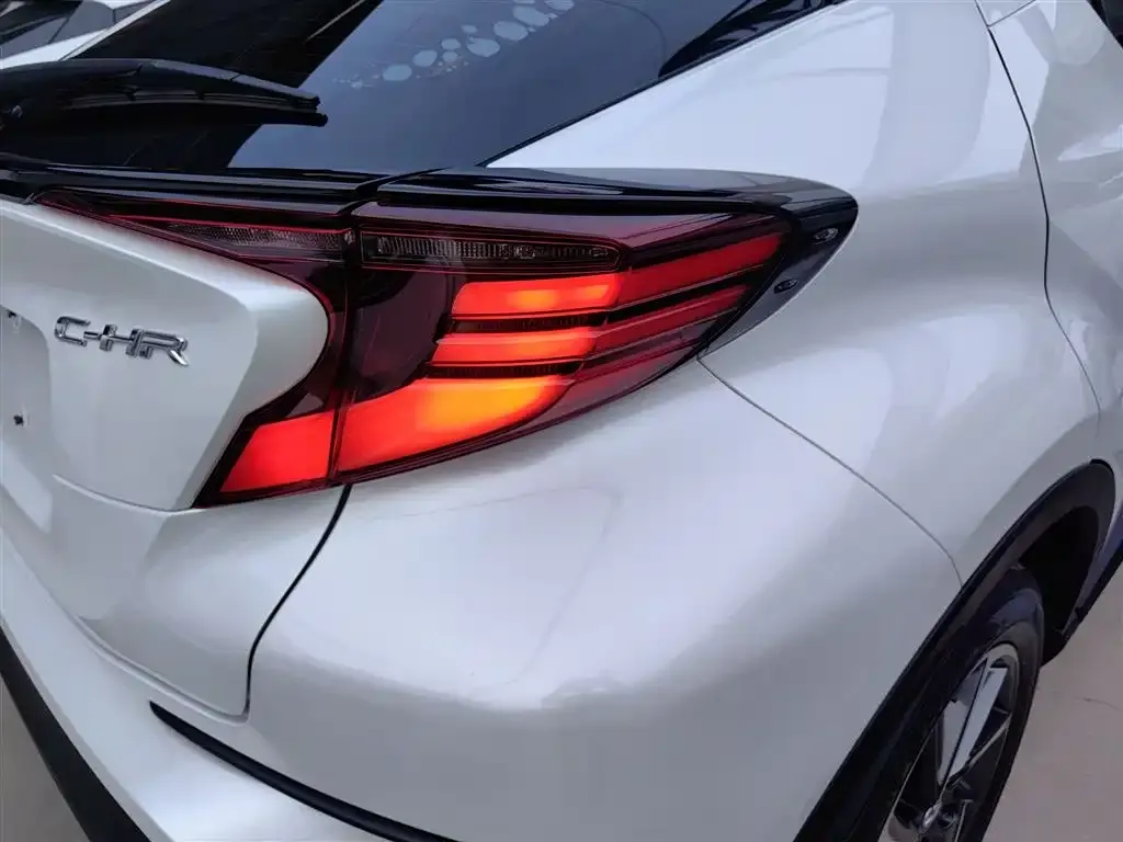 Toyota C-HR 2022 из CN, фото 8