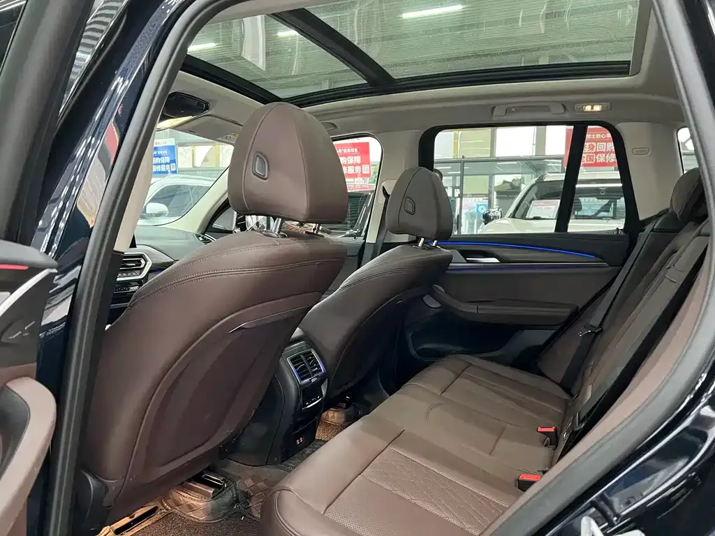 BMW X3 2024 из CN, фото 6