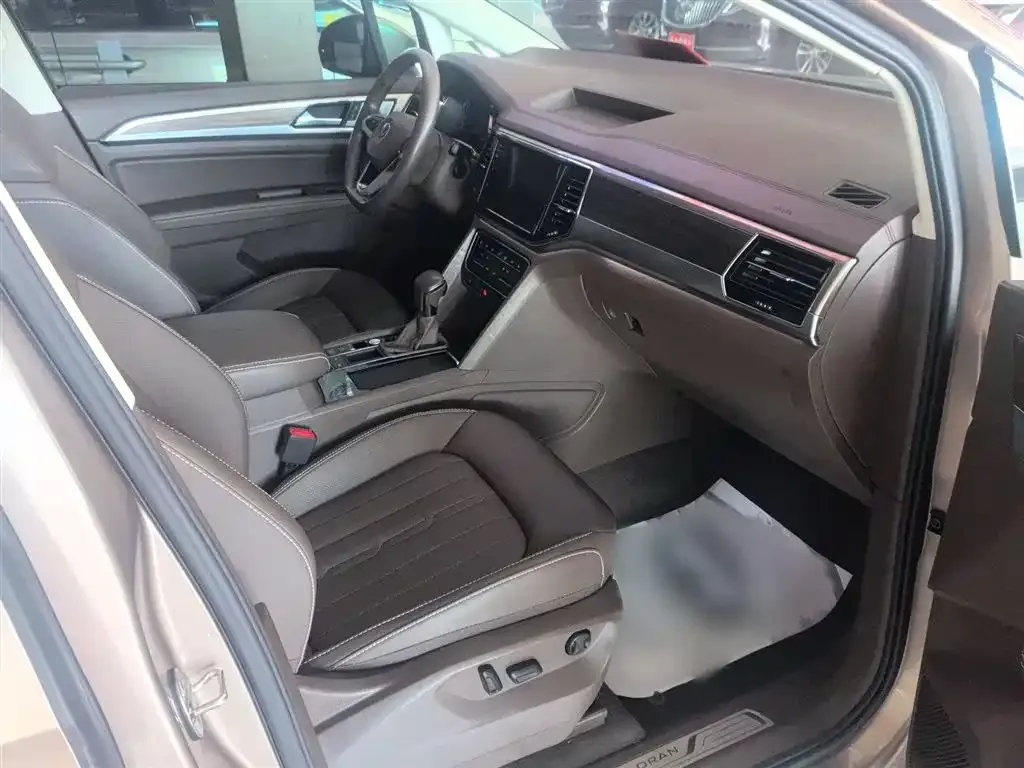 Volkswagen Viloran 2023 из CN, фото 3