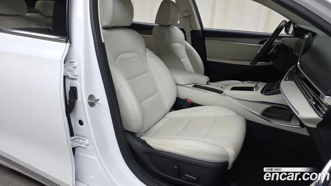 Hyundai Grandeur — фото 10