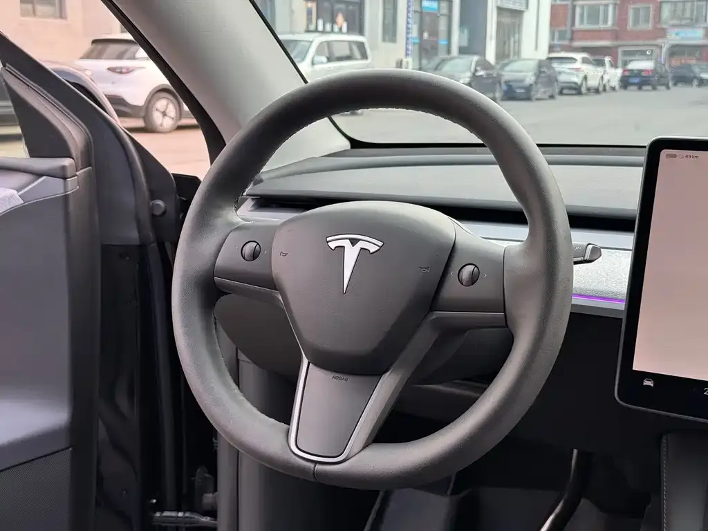 Tesla Model Y 2024 из CN, фото 8