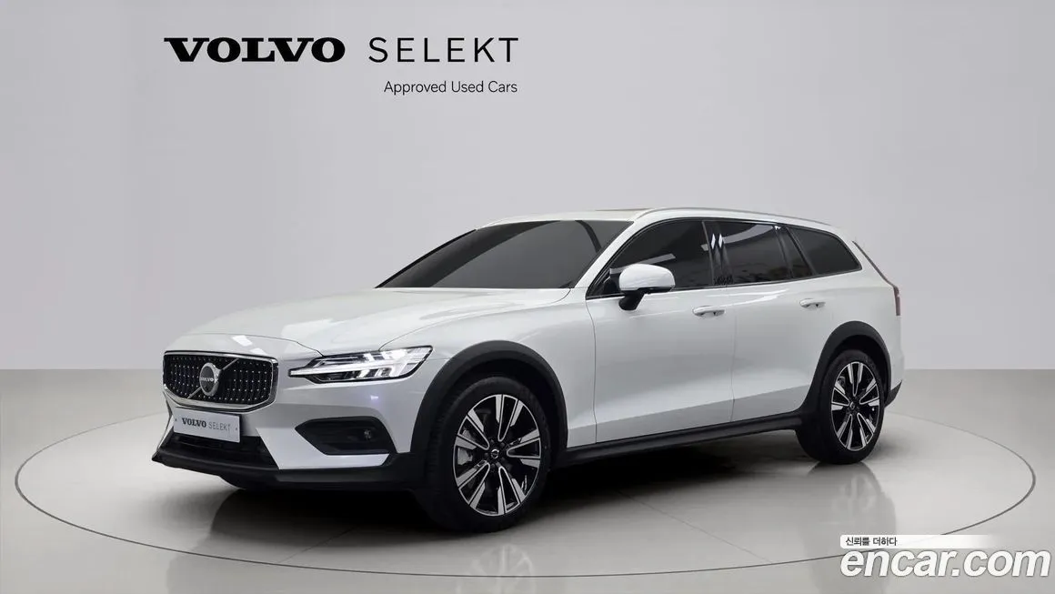 Volvo V60 2025 из KR, фото 1