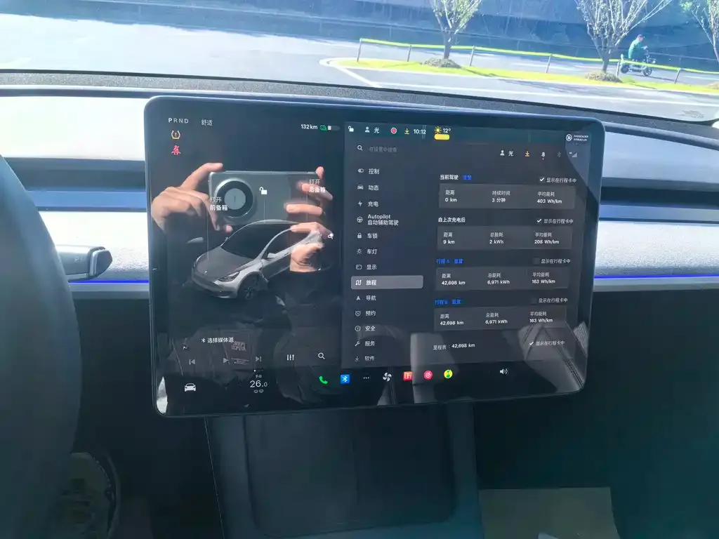Tesla Model Y 2024 из CN, фото 6