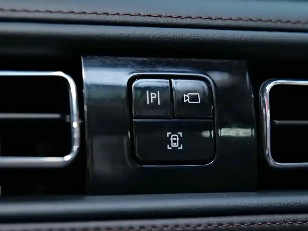 Lincoln Nautilus 2022 из CN, фото 10