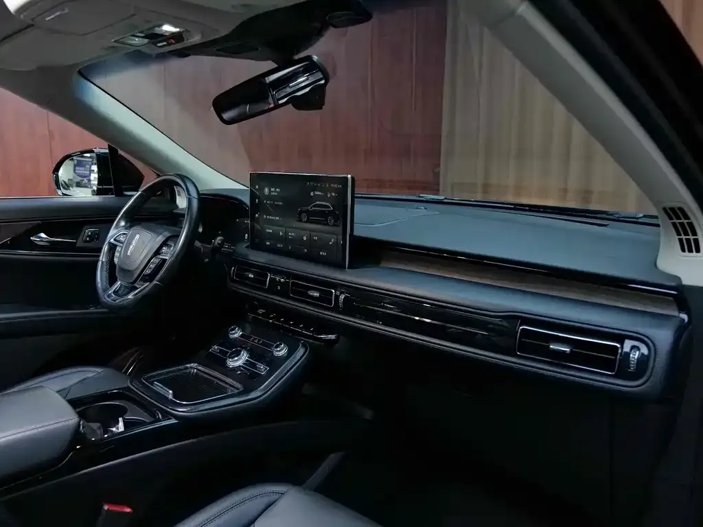 Lincoln Nautilus 2022 из CN, фото 8