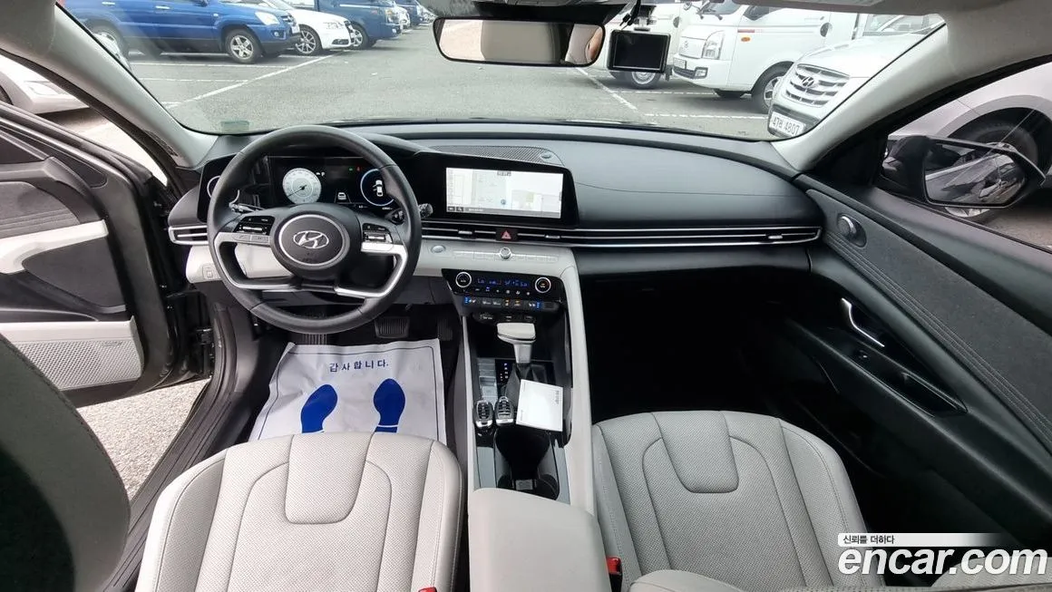 Hyundai AVANTE — фото 2