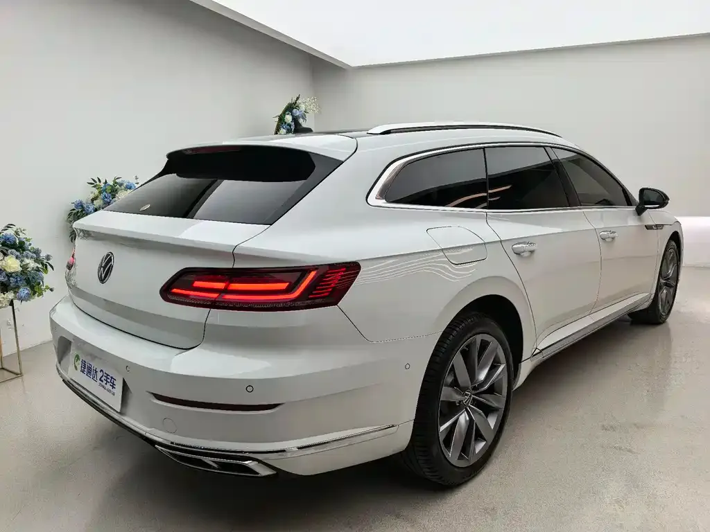 Volkswagen CC 2022 из CN, фото 2