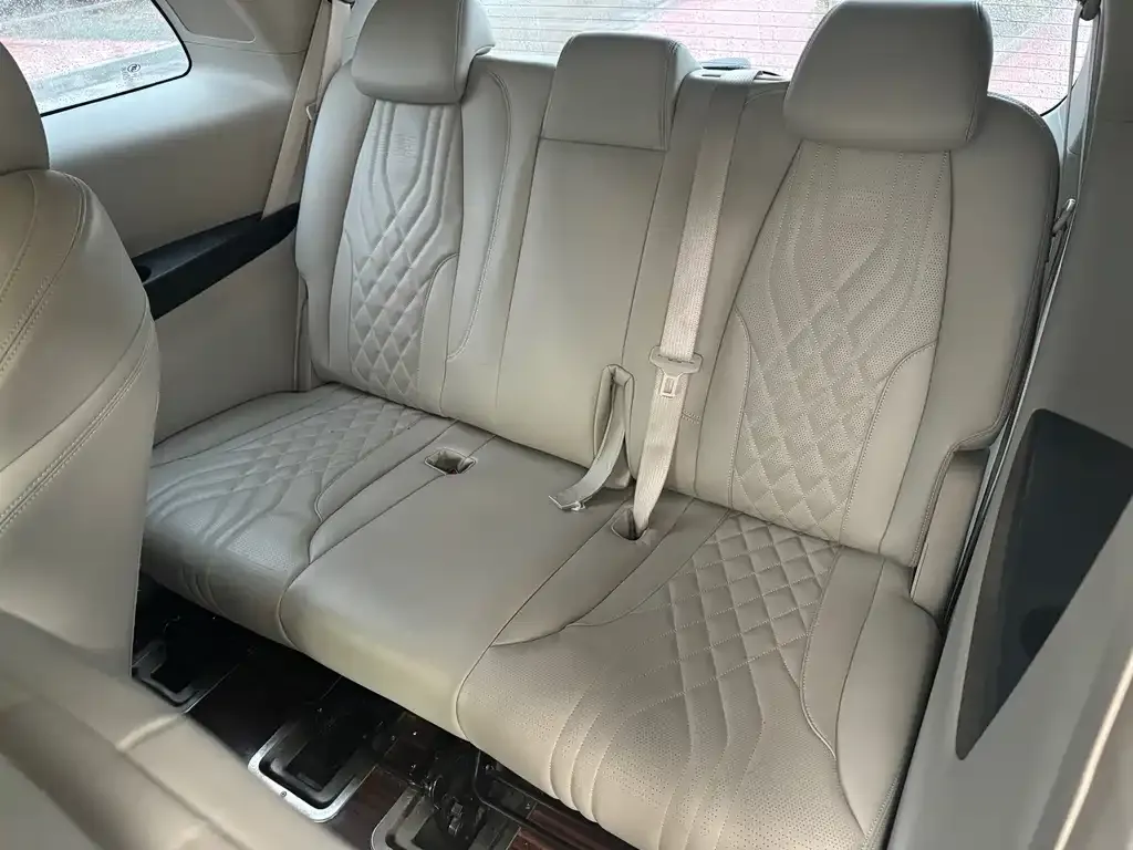 Buick GL8 2023 из CN, фото 5