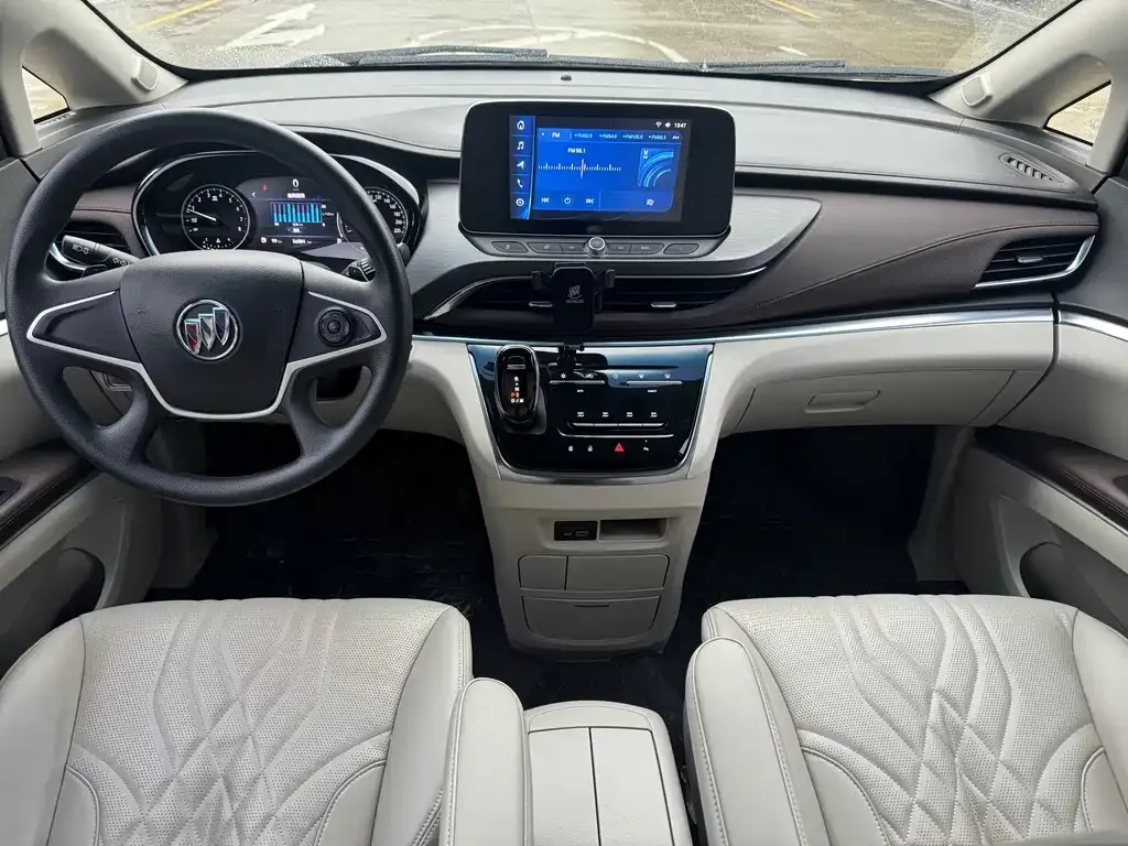 Buick GL8 2023 из CN, фото 7