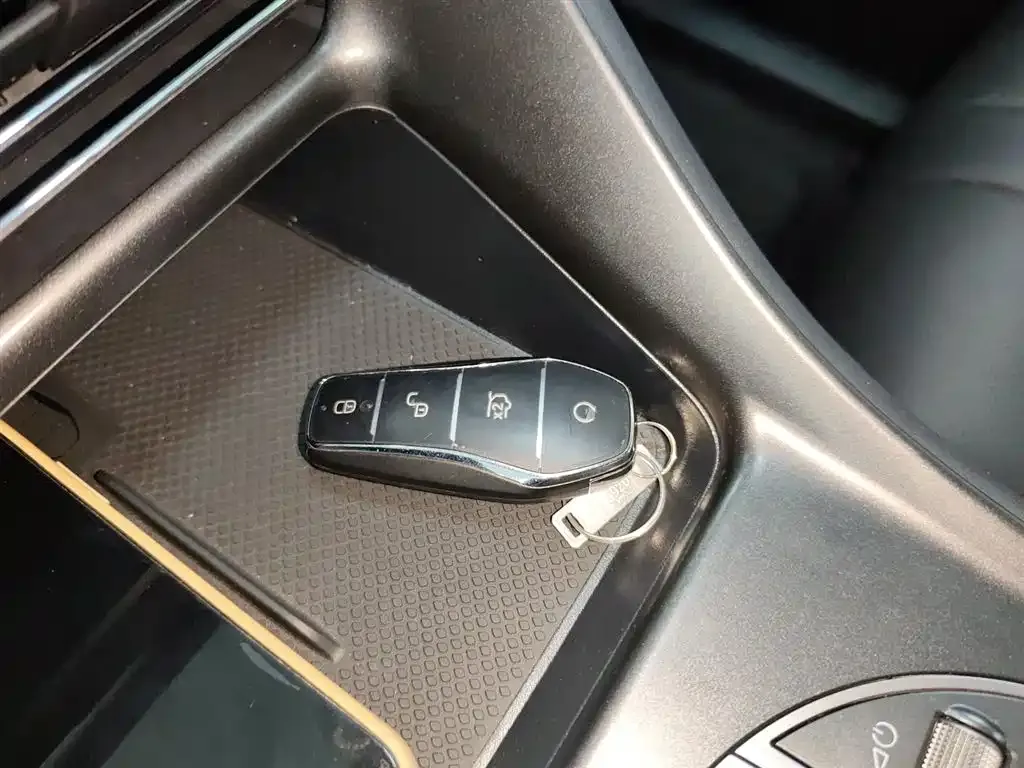 BYD Seal 05 DM-i 2025 из CN, фото 9