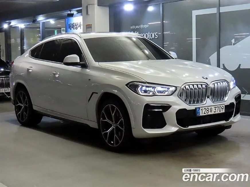 BMW X6 2022 из KR, фото 1