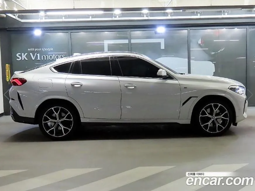 BMW X6 2022 из KR, фото 3