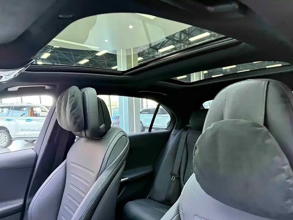 Mercedes-Benz C-Class 2023 из CN, фото 6