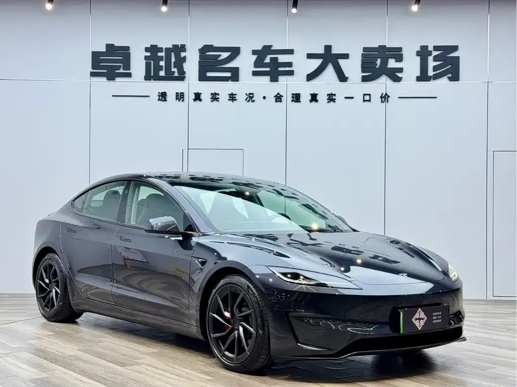 Tesla Model 3 2025 из CN, фото 2