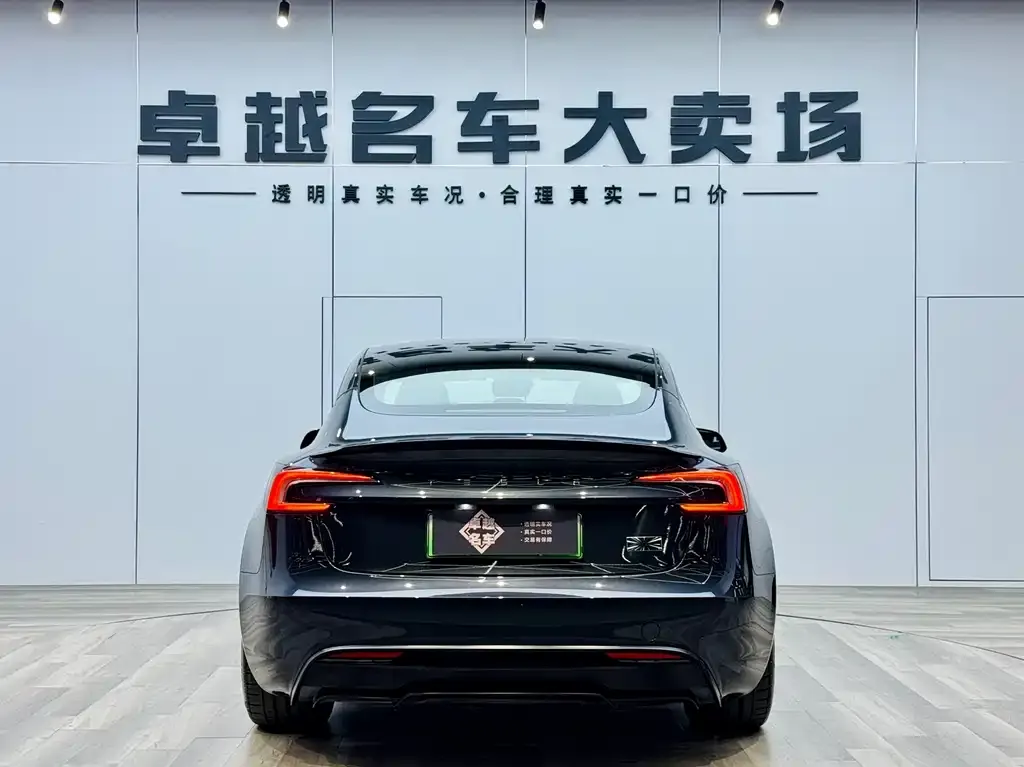 Tesla Model 3 2025 из CN, фото 5