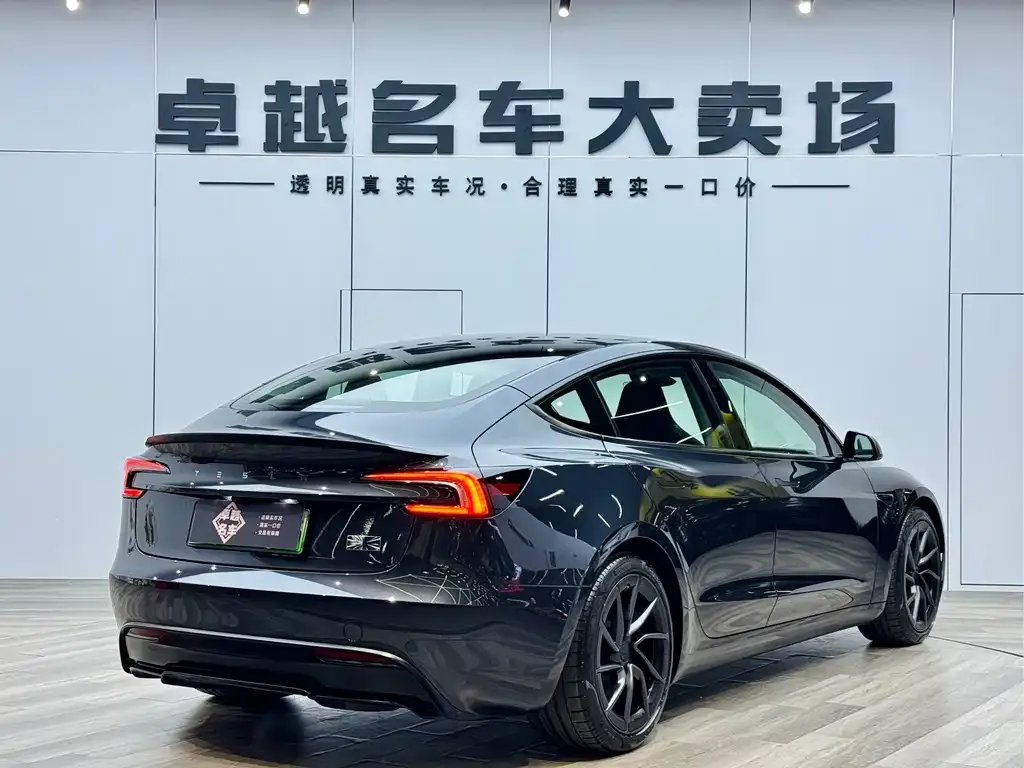 Tesla Model 3 2025 из CN, фото 6