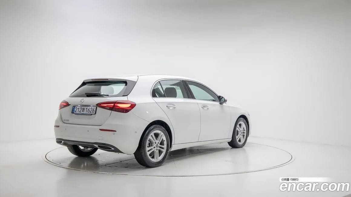 Mercedes-Benz A-Class — фото 2