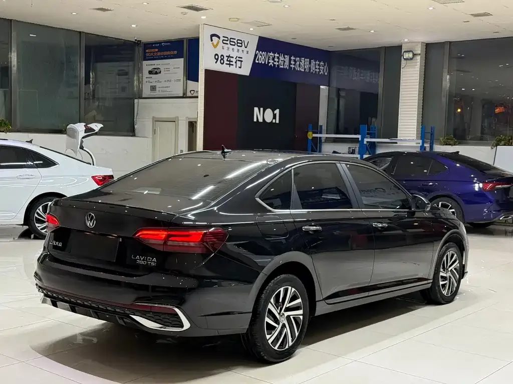 Volkswagen Lavida 2022 из CN, фото 4