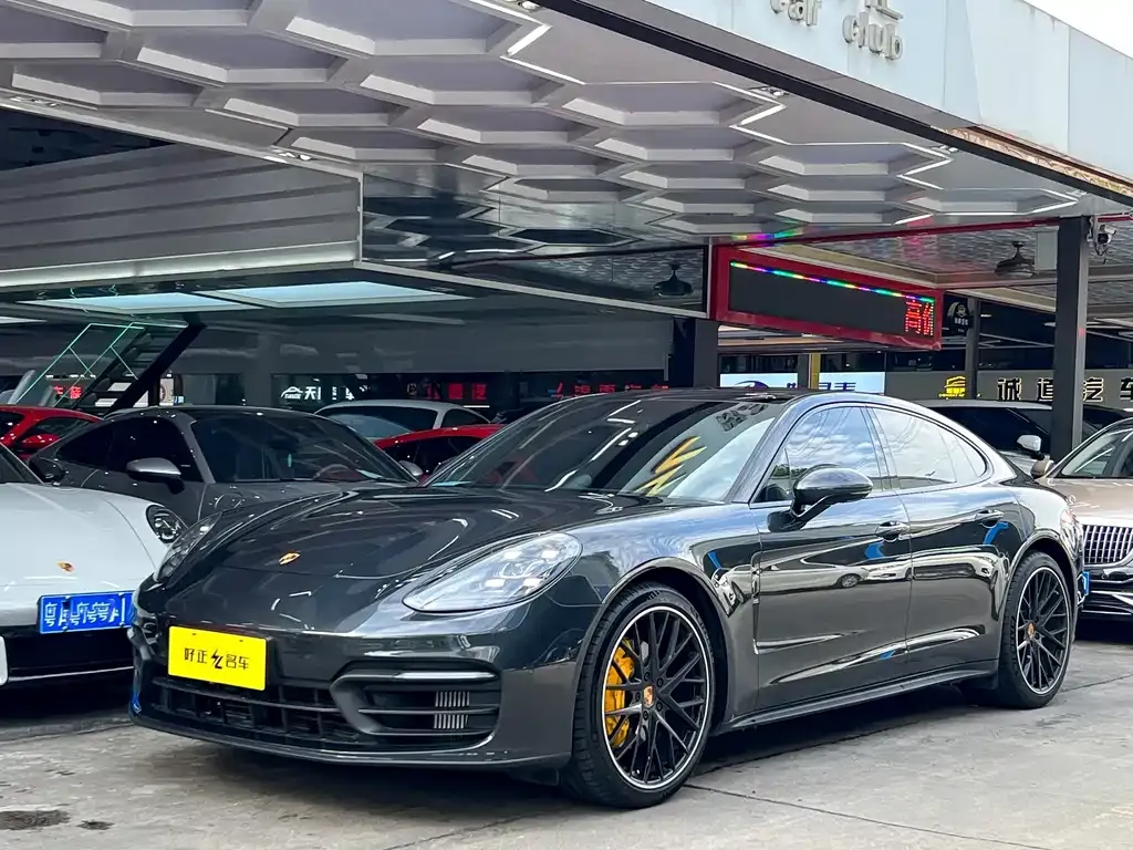 Porsche Panamera 2023 из CN, фото 1