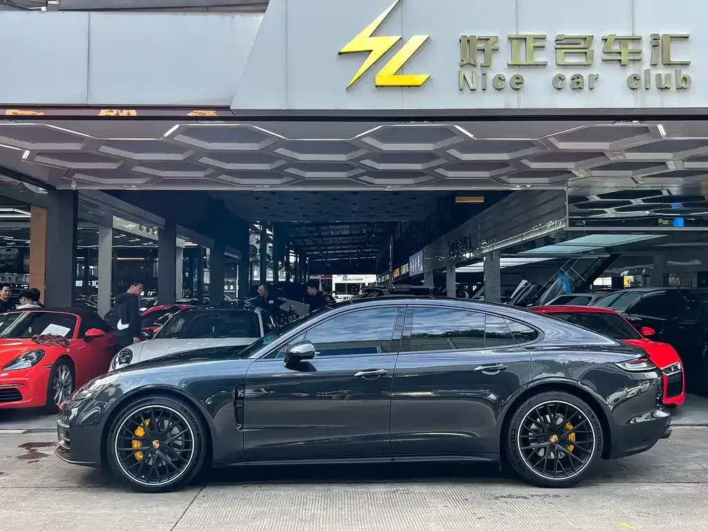 Porsche Panamera 2023 из CN, фото 3