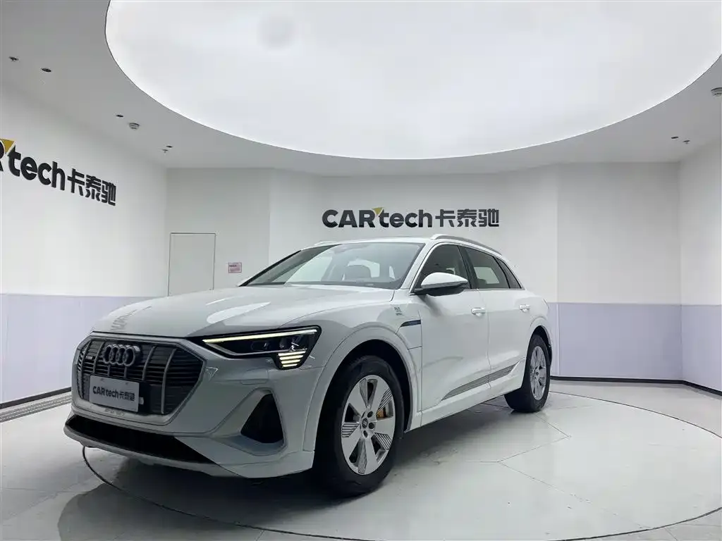 Audi e-tron 2025 из CN, фото 1